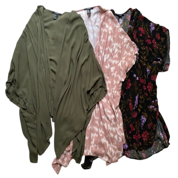 American Eagle F21 Tops Lot of 3 - Picture 1 of 12